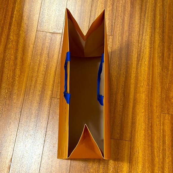 LOUIS VUITTON Original huge paper bag π§‘π - Picture 5 of 5